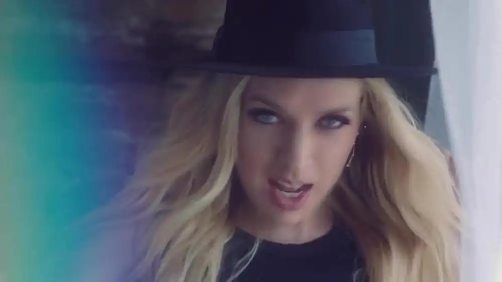 ZZ Ward - Help Me Mama