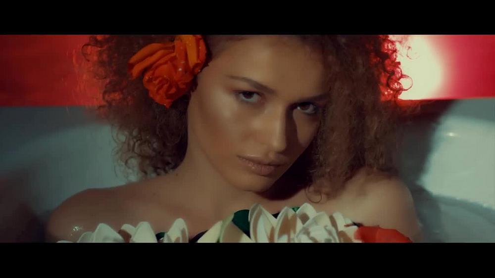 скачать клип 2TON - One Night