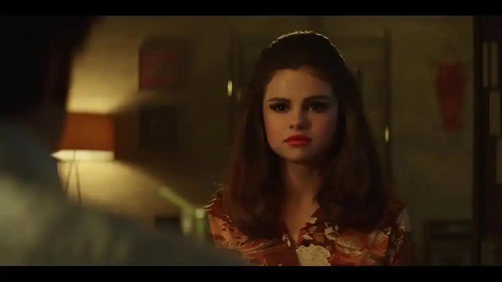 скачать клип Selena Gomez - Bad Liar