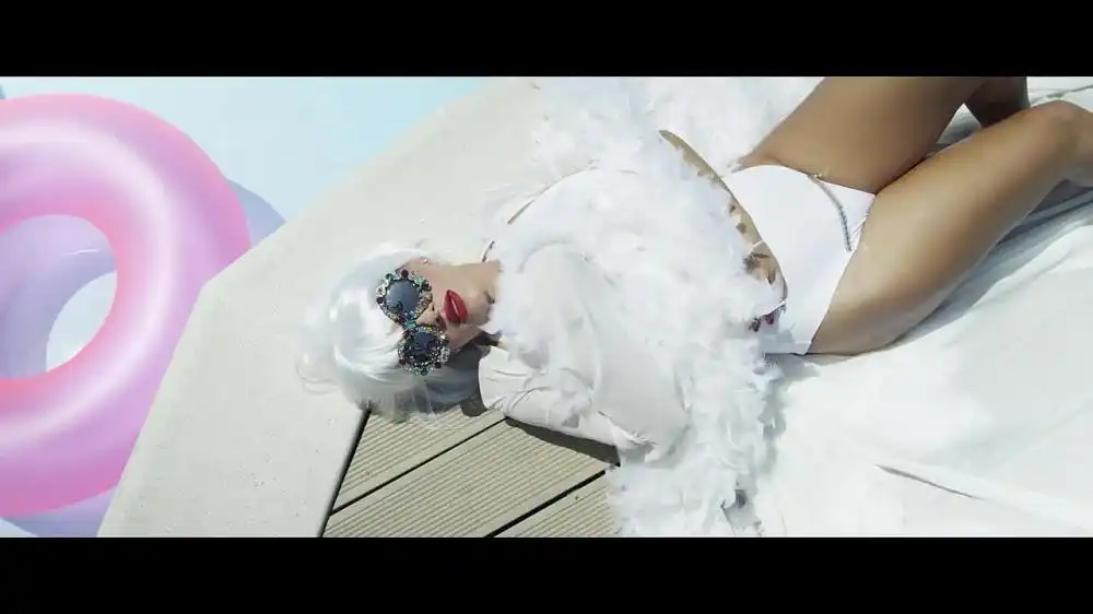 скачать клип Anda Adam - Rendez-Vous