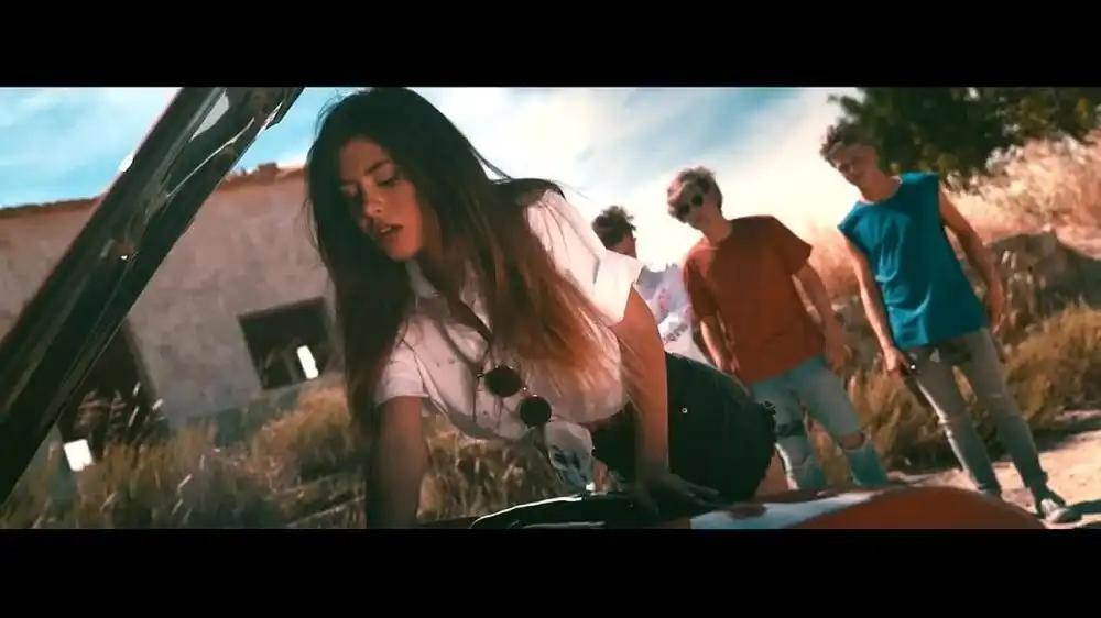 скачать клип The Main Level ft. Blvck O - Bombadilla