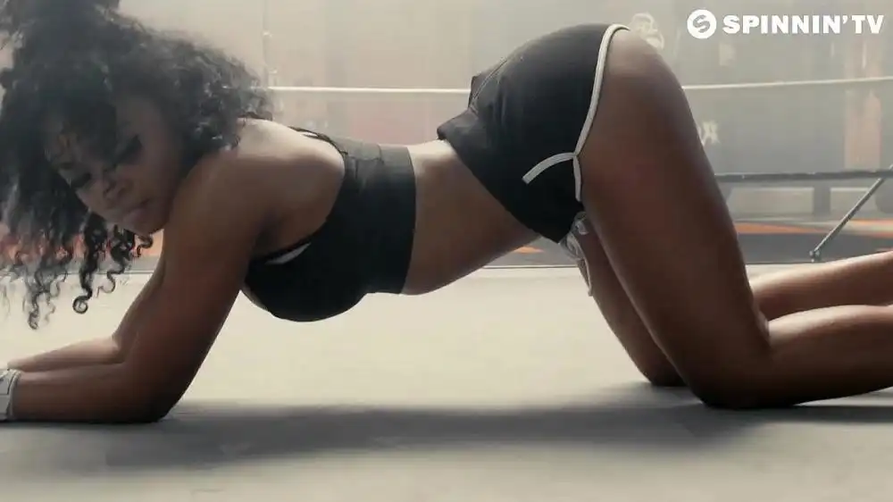 скачать клип Henry Fong - Bubblin Anthem