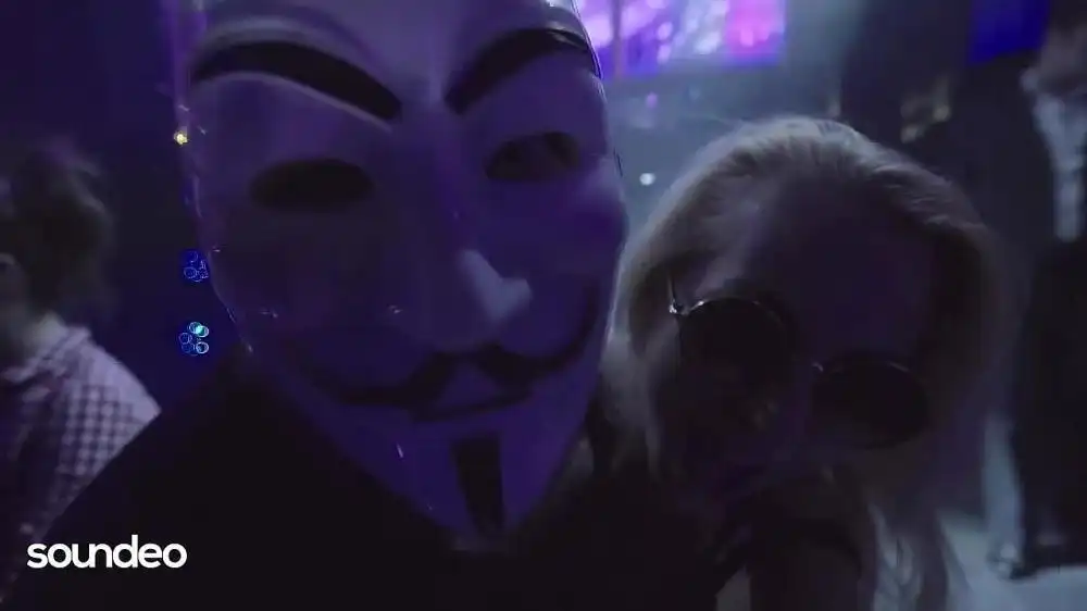 скачать клип Mario Chris - Dance With Me