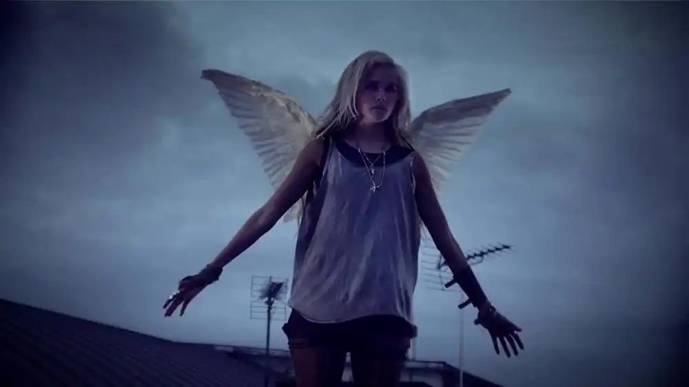 скачать клип Ed Sheeran - Give Me Love