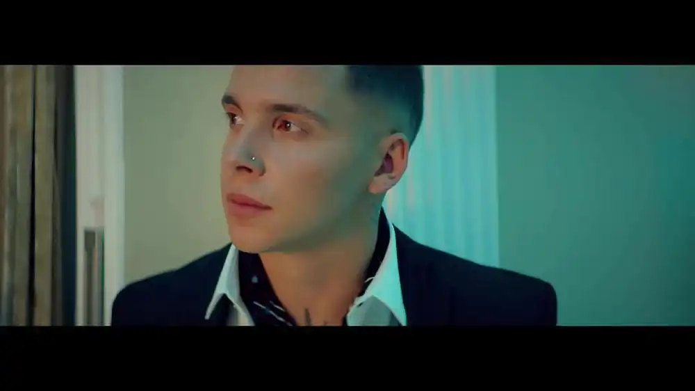 скачать клип MBAND - Помедленнее