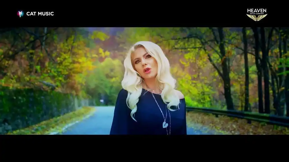 скачать клип Adina - Of Inima