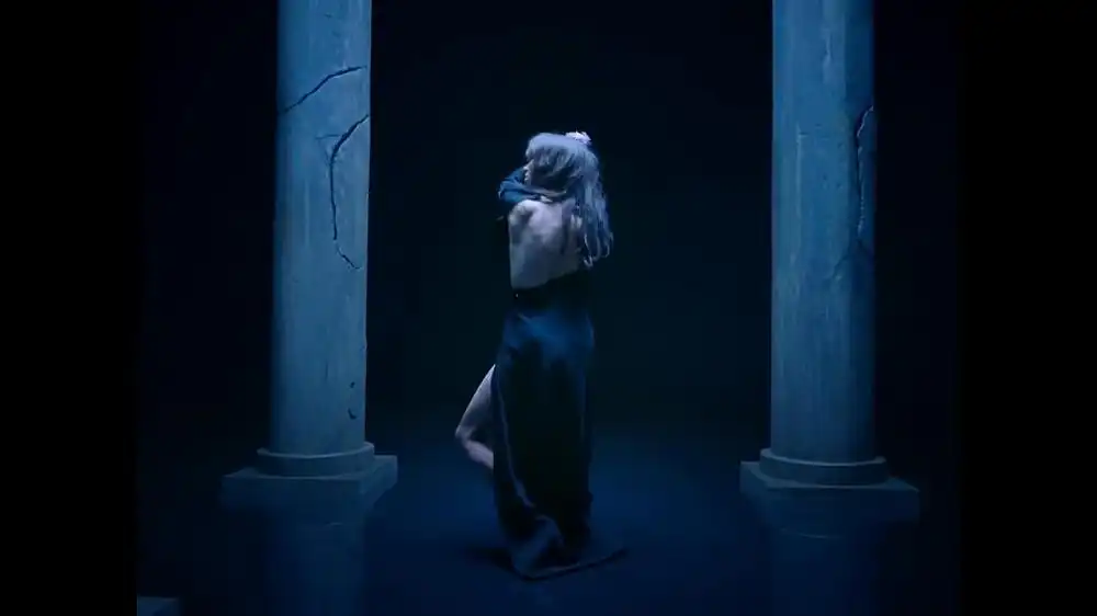 Kimbra - Top of the World