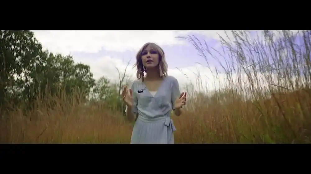 скачать клип Grace VanderWaal - So Much More Than This