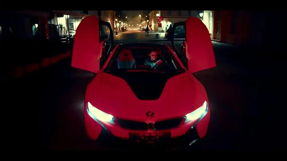 скачать клип Mc Yankoo ft. DJ Bobby B. ft. Jacky Jack - GAS