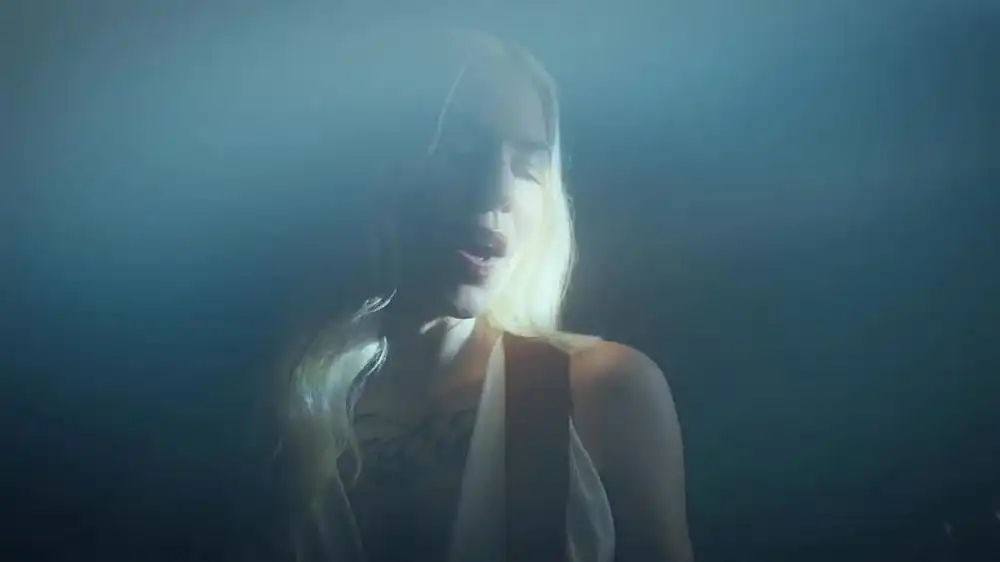 Skylar Grey - Stand By Me