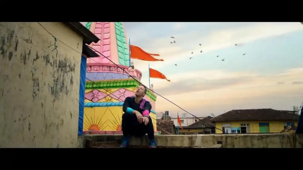 Coldplay - Hymn For The Weekend