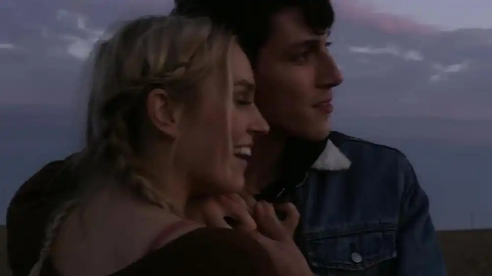 скачать клип Owl City - New York City