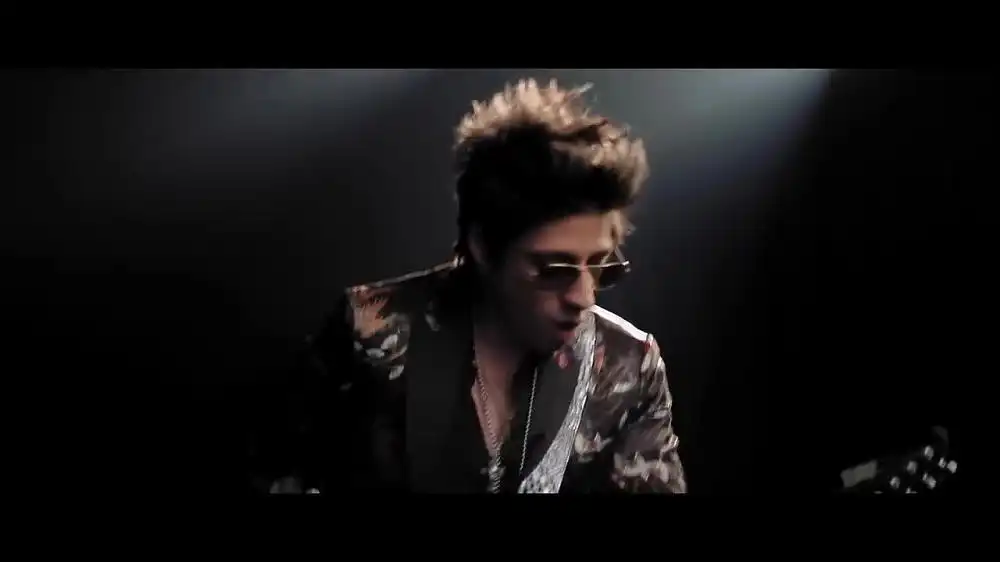 скачать клип Escape The Fate - Broken Heart