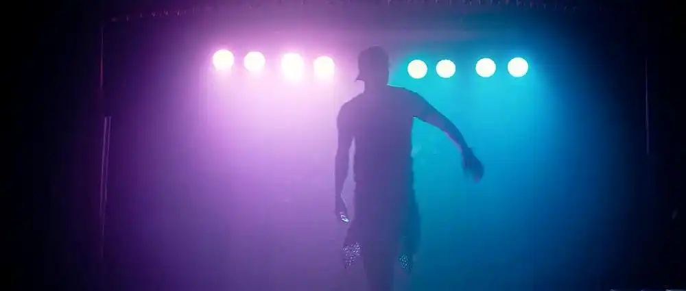 скачать клип NATAN and Боня и Кузьмич - Нежно Грубо (Пароди� ...