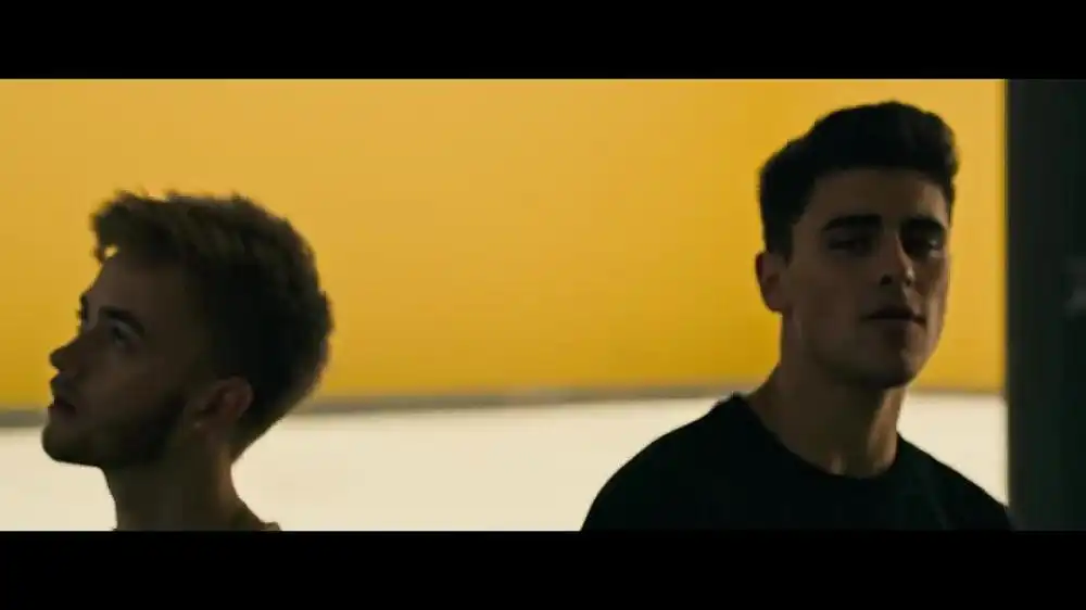 скачать клип Jonas Blue - Rise