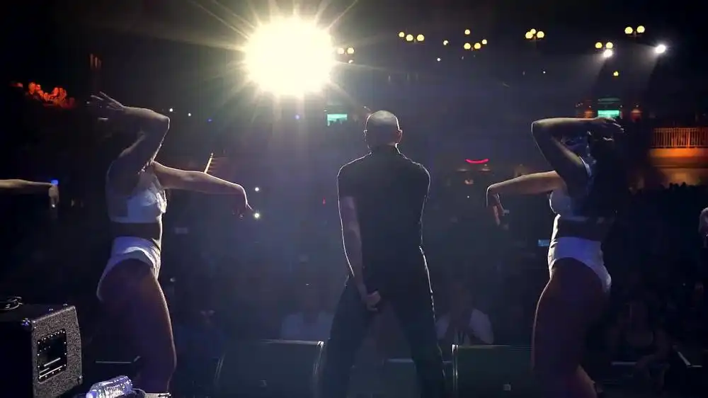 скачать клип Pitbull Ft. Theron Theron - Free Free Free