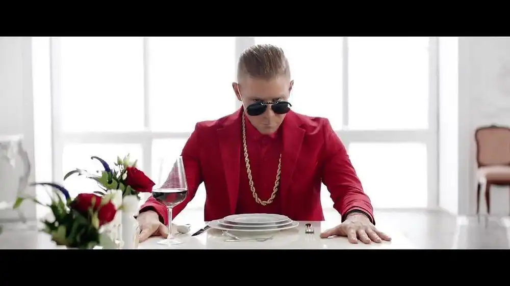 скачать клип Митя Фомин и Альбина Джанабаева - Спасибо ...