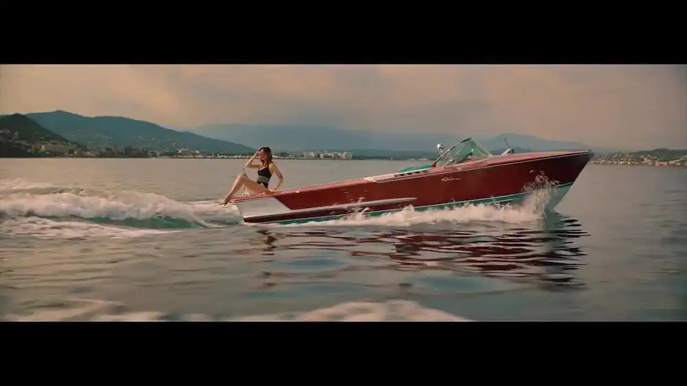 MONATIK and Надя Дорофеева - Глубоко