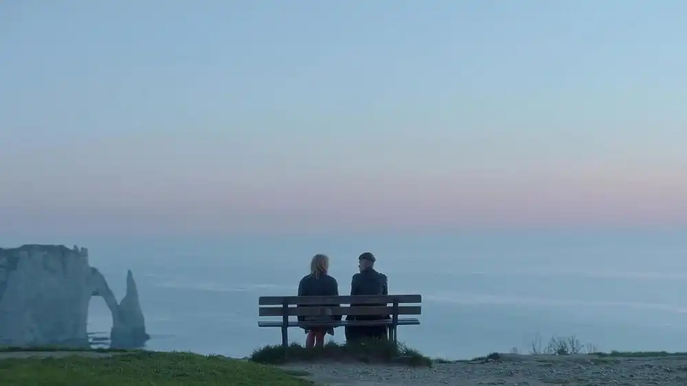 скачать клип Юлианна Караулова - Лети за мной