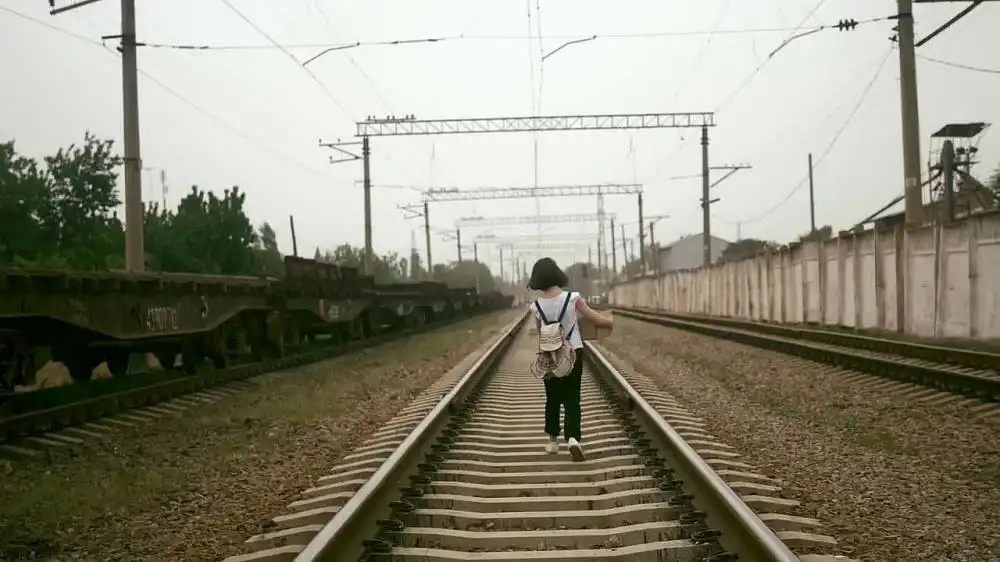 скачать клип Наргиз Ft. Баста - Прощай, Любимый Город