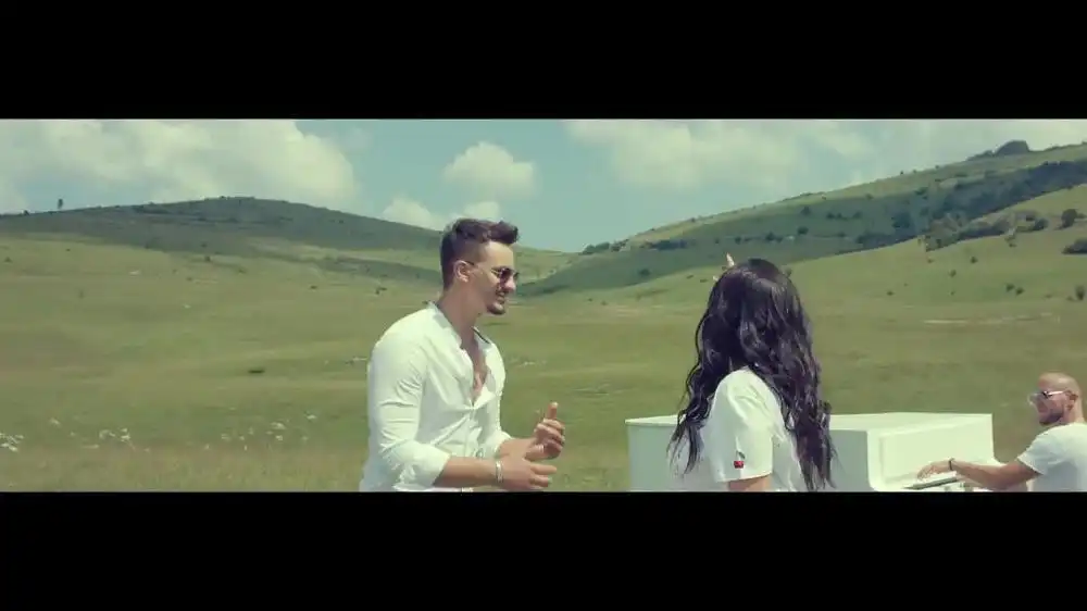 Andreana Cekic and Emir Dulovic - Cipele