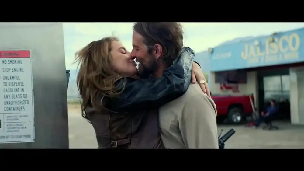 скачать клип Lady Gaga - Look What I Found