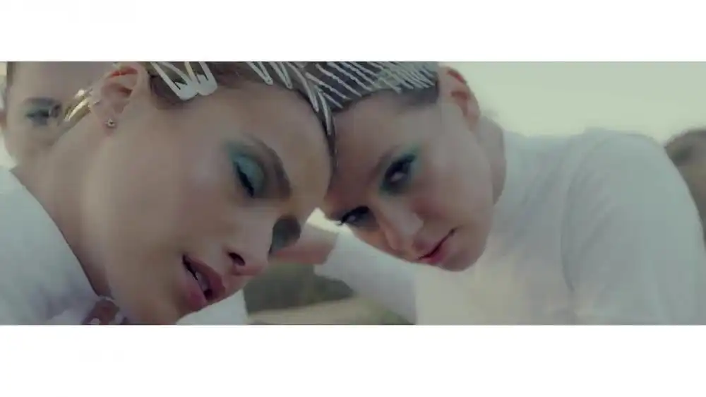 скачать клип Amir Feat. Raluka - Why Habibi