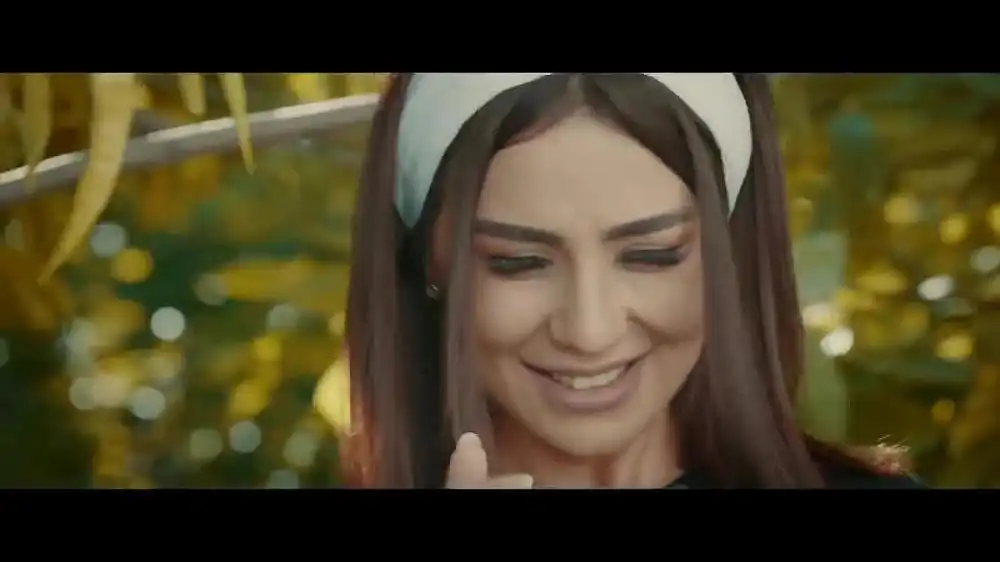 скачать клип Ozoda - Qishloqi