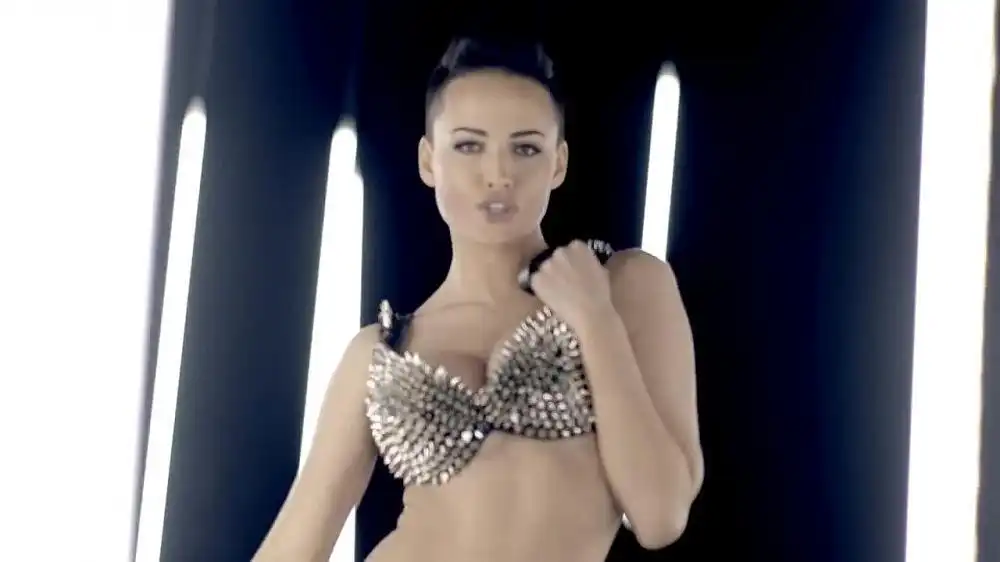 скачать клип NIKITA - JOHNNY GO