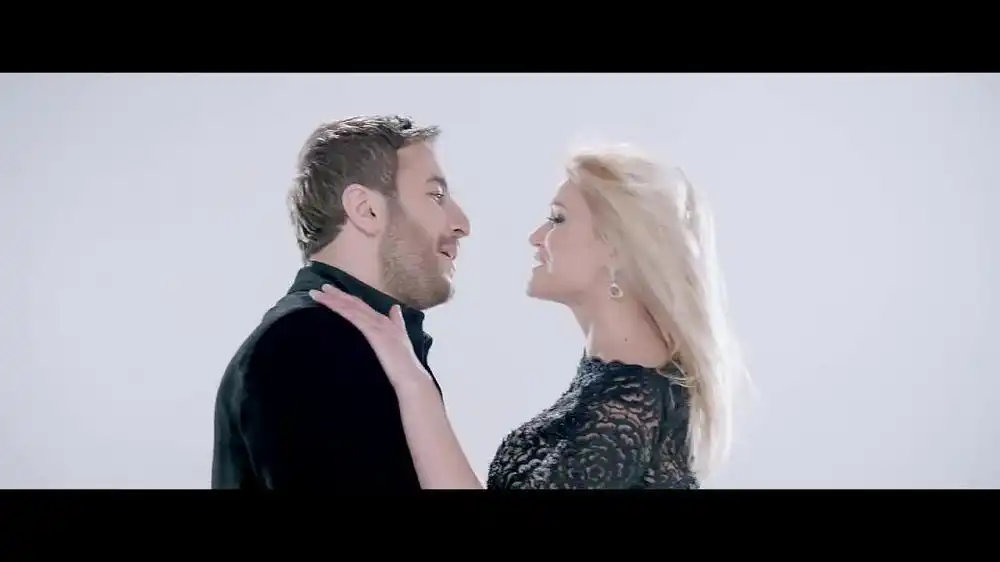 скачать клип EDGAR и ИРИНА КРУГ - А ты меня люби