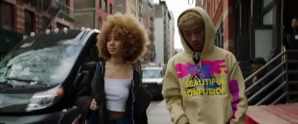 скачать клип Akon - Bad Girl