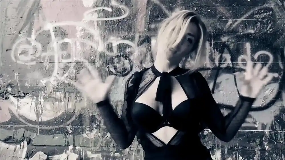 скачать клип Пающие трусы - Пошел На