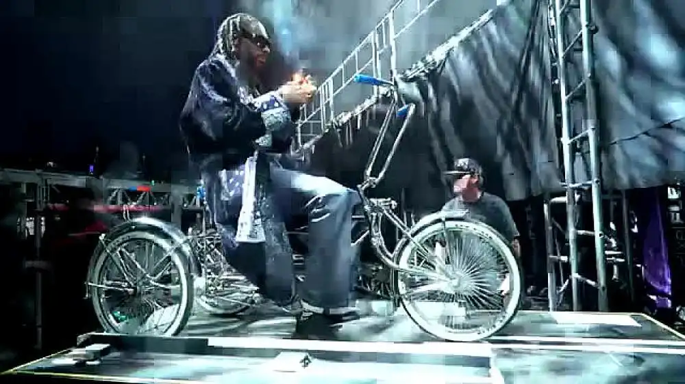 скачать клип Snoop Dogg - I Wanna Thank Me