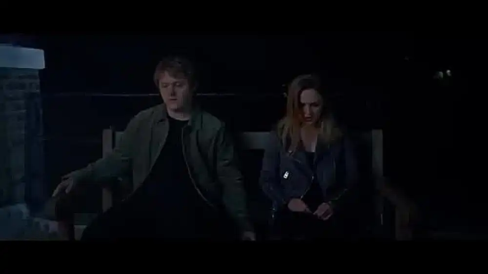 скачать клип Lewis Capaldi - Someone You Loved