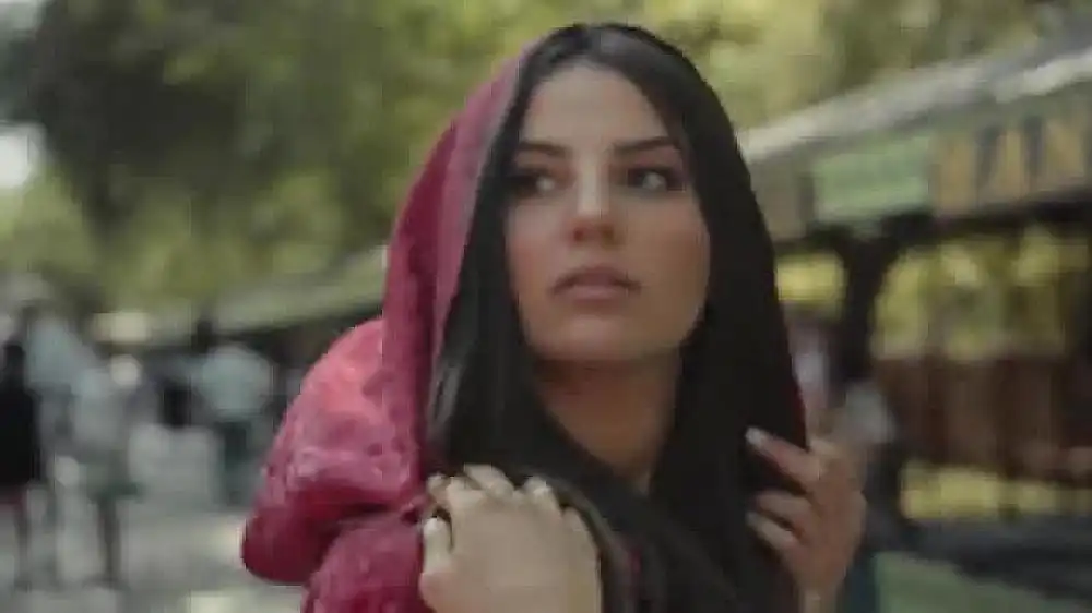 скачать клип ANIVAR - КРЫЛЬЯМИ