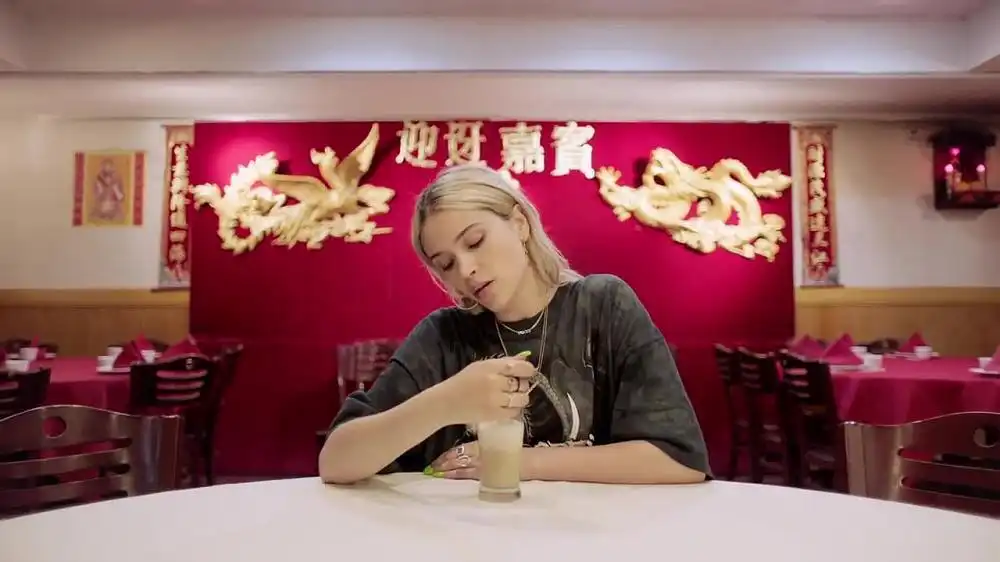 Lolo Zouai - Caffeine