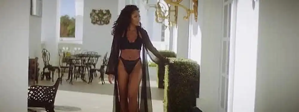 скачать клип Rick Ross - Summer Reign