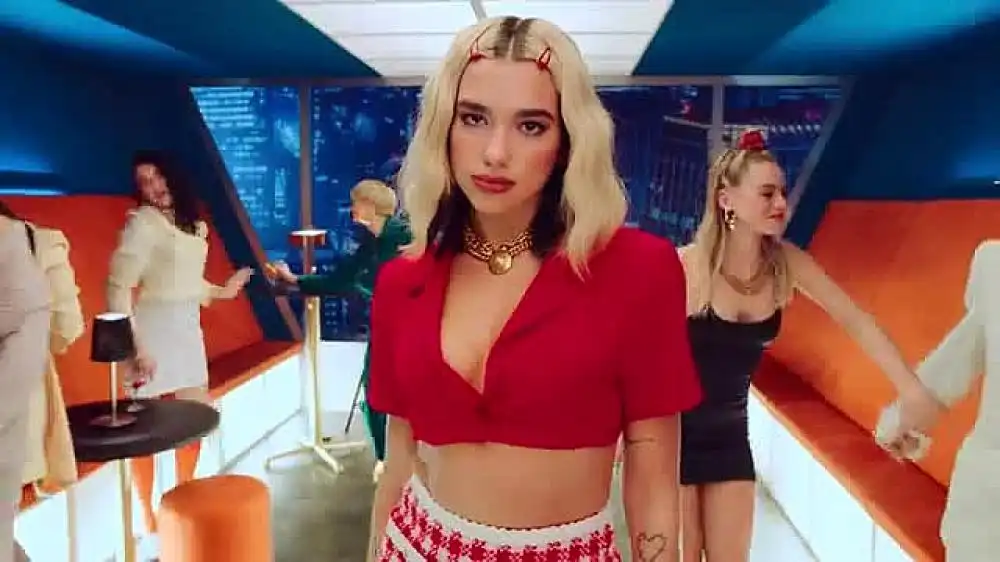 скачать клип Dua Lipa - Break My Heart