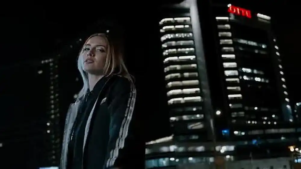 скачать клип Mary Gu - Дисней