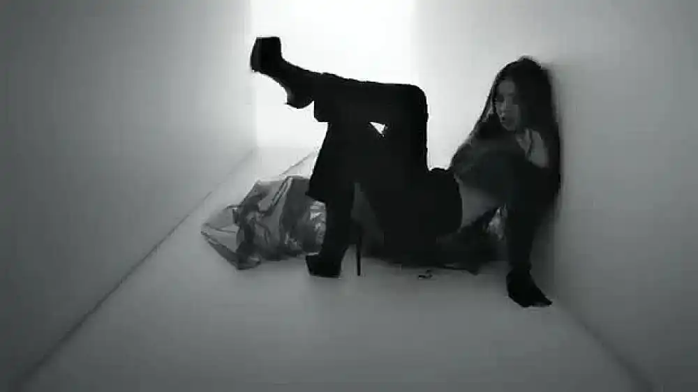 Hailee Steinfeld - I Love You