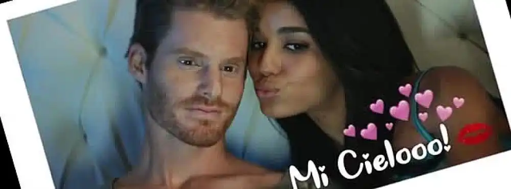 скачать клип Maluma - Hawai