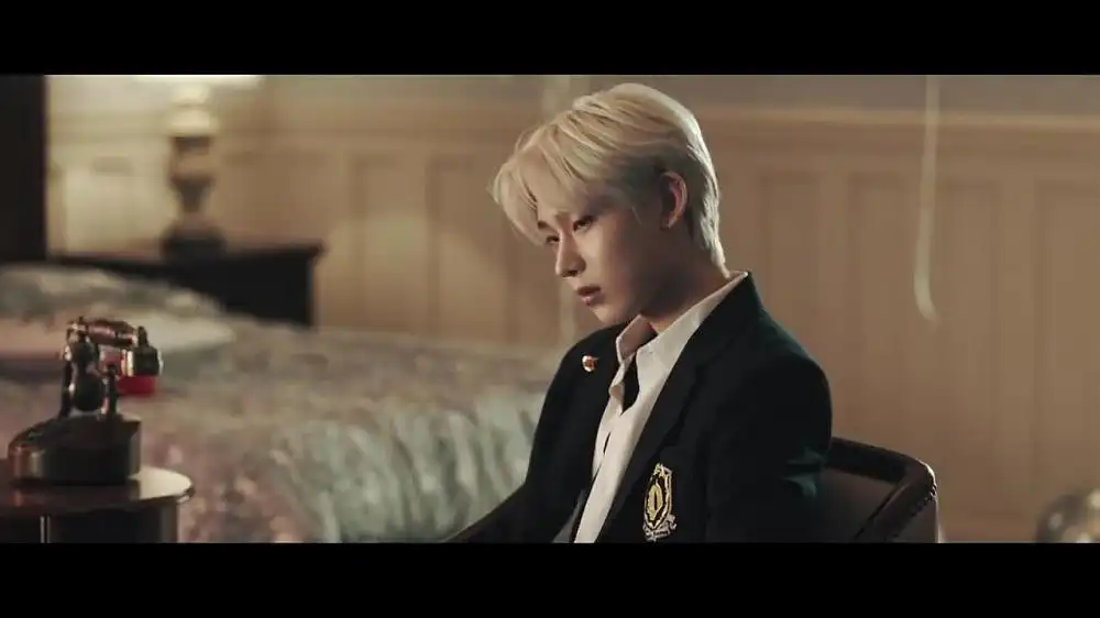 скачать клип ENHYPEN - Drunk-Dazed