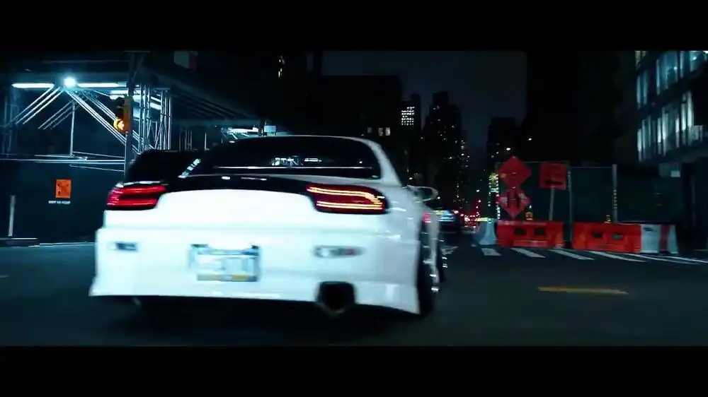 скачать клип Lady Gaga - Just Dance - Remix