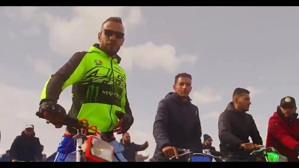 скачать клип DJ Snake - Disco Maghreb