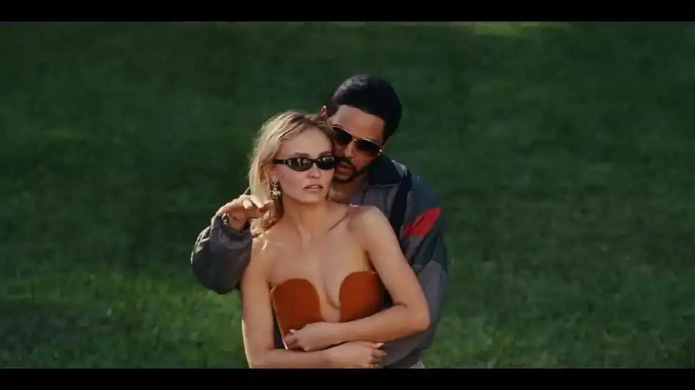 скачать клип The Weeknd ft. Future - Double Fantasy