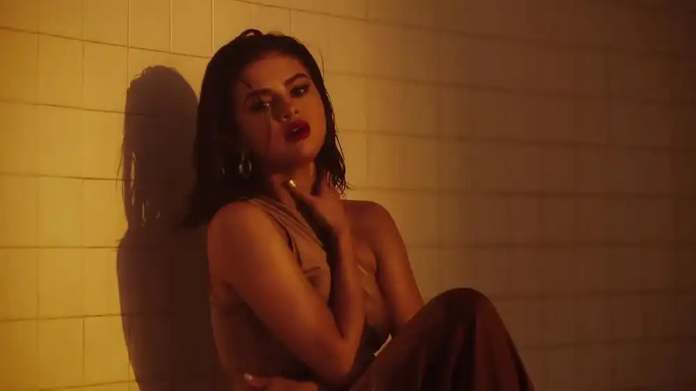 Selena Gomez ft. Marshmello - In Your Eyes