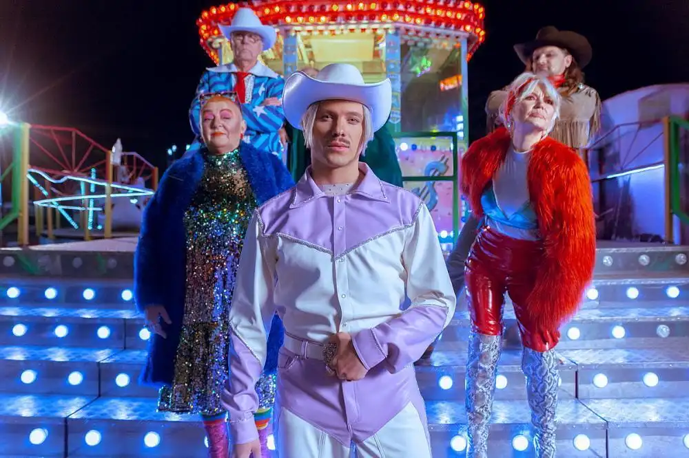 скачать клип Constantine - Неоновая Ночь