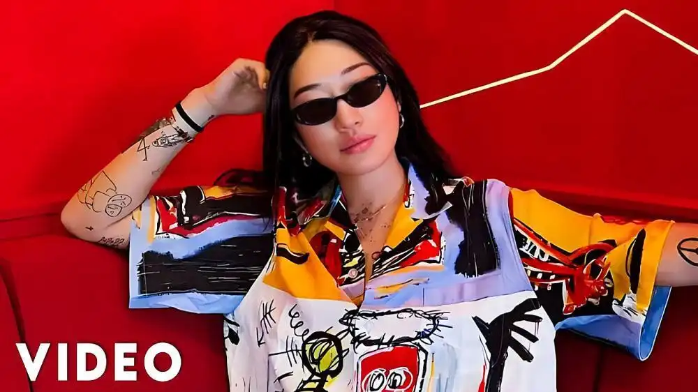 скачать клип Peggy Gou - Nanana