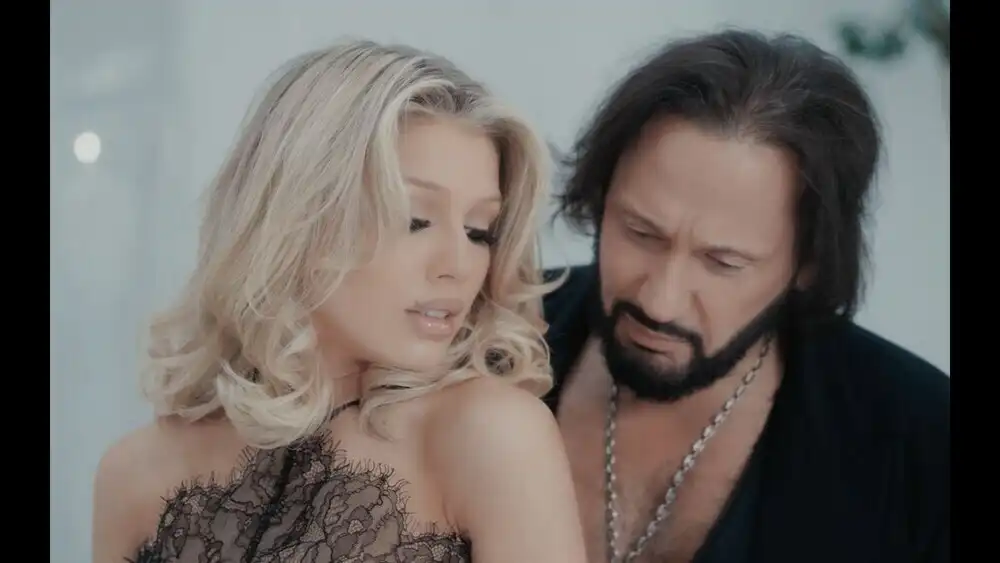 скачать клип Стас Михайлов, Люся Чеботина - ДВОЕ ОДИНО� ...