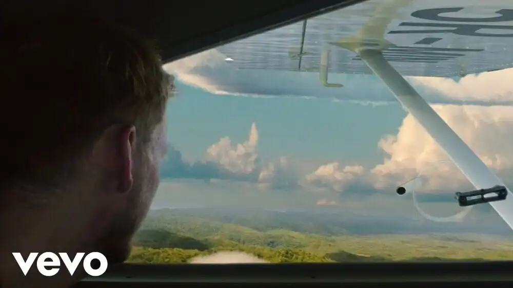 скачать клип Avicii - Heaven